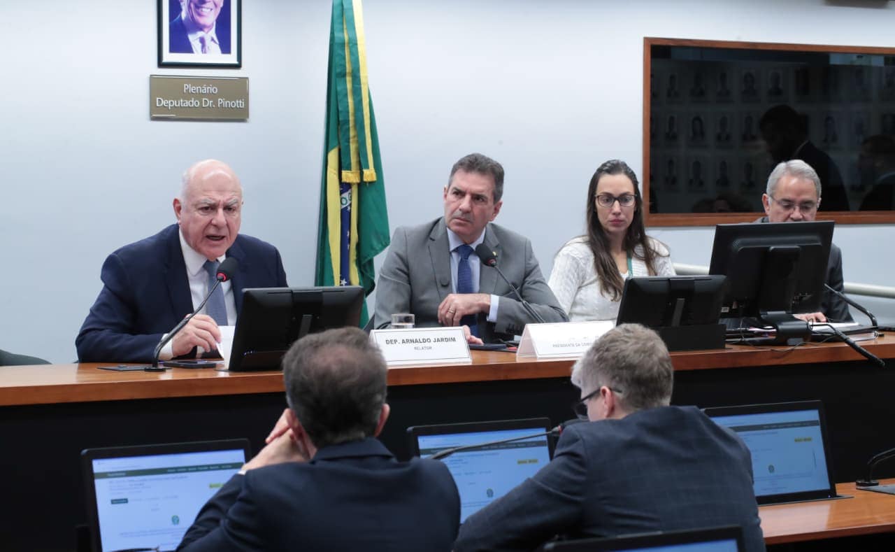 Comissão Especial aprova criação do Fundo Constitucional do Sul e Sudeste e ampliação do FPM
